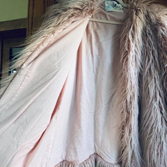 Pink/Misty Rose Faux Fur Women's Shaggy Coat - Perfect Statement Garment - Picture 4 of 8